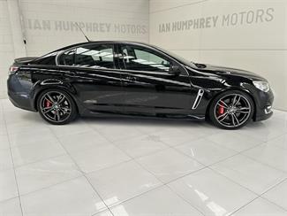 2017 Holden Commodore - Thumbnail
