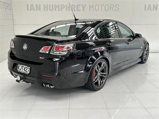 2017 Holden Commodore - Thumbnail