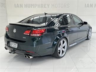 2014 Holden Commodore - Thumbnail
