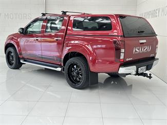 2018 Isuzu D-MAX - Thumbnail