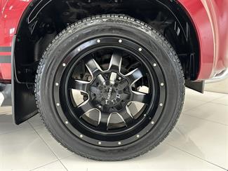 2018 Isuzu D-MAX - Thumbnail