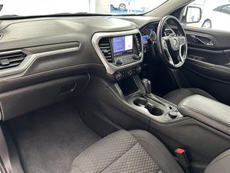 2020 Holden Acadia - Thumbnail