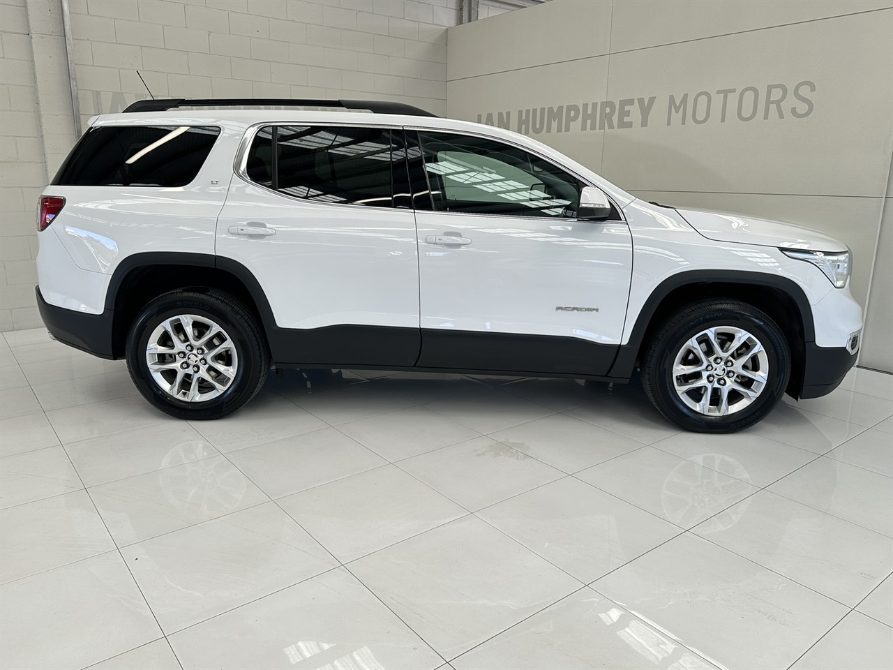 2020 Holden Acadia