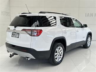 2020 Holden Acadia - Thumbnail