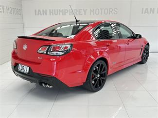 2018 Holden Commodore - Thumbnail