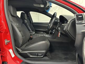 2009 Holden HSV - Thumbnail