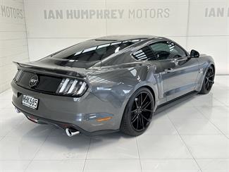2016 Ford Mustang - Thumbnail