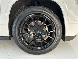 2019 Holden Acadia - Thumbnail