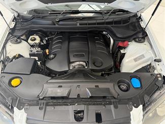 2012 Holden Commodore - Thumbnail