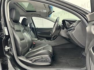 2016 Holden Commodore - Thumbnail