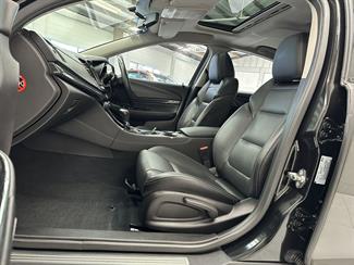 2016 Holden Commodore - Thumbnail