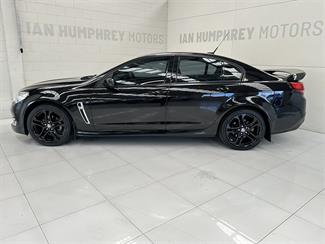 2016 Holden Commodore - Thumbnail