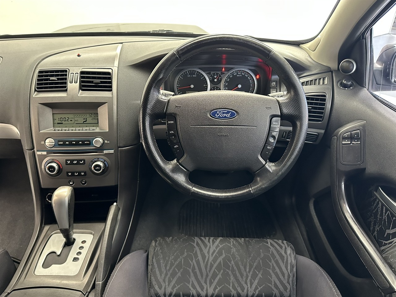 2004 Ford Falcon