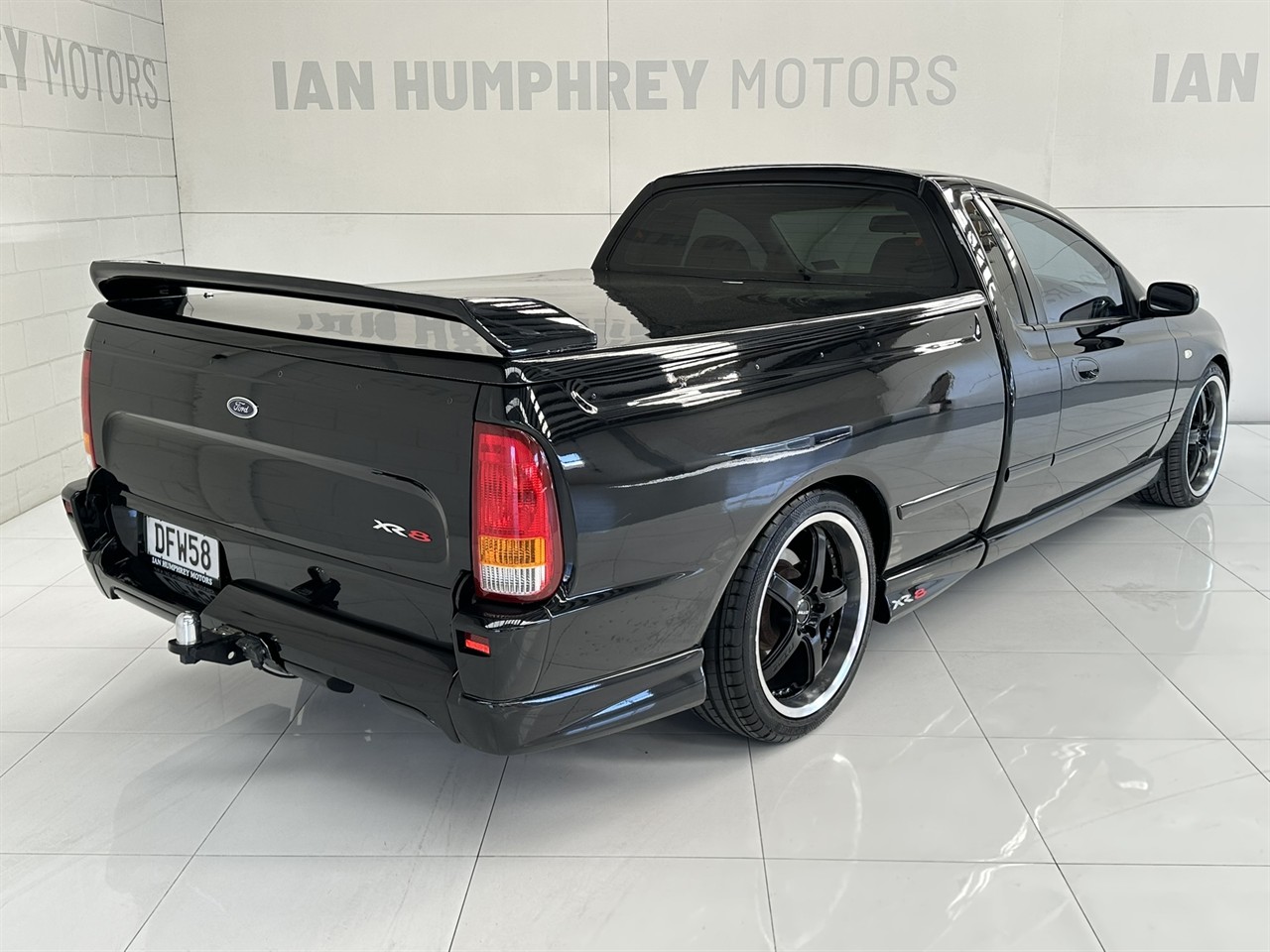 2004 Ford Falcon
