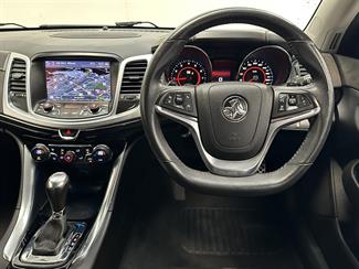2017 Holden Commodore - Thumbnail
