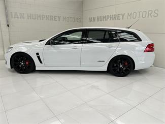 2017 Holden Commodore - Thumbnail