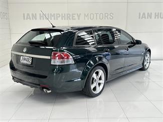 2015 Holden Commodore - Thumbnail