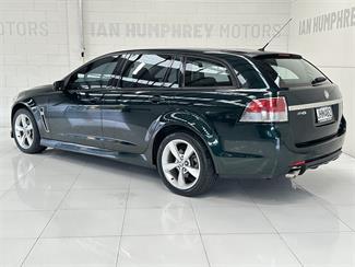 2015 Holden Commodore - Thumbnail