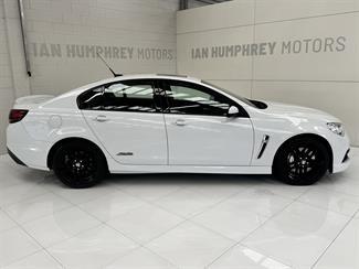 2014 Holden Commodore - Thumbnail