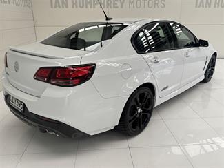 2014 Holden Commodore - Thumbnail