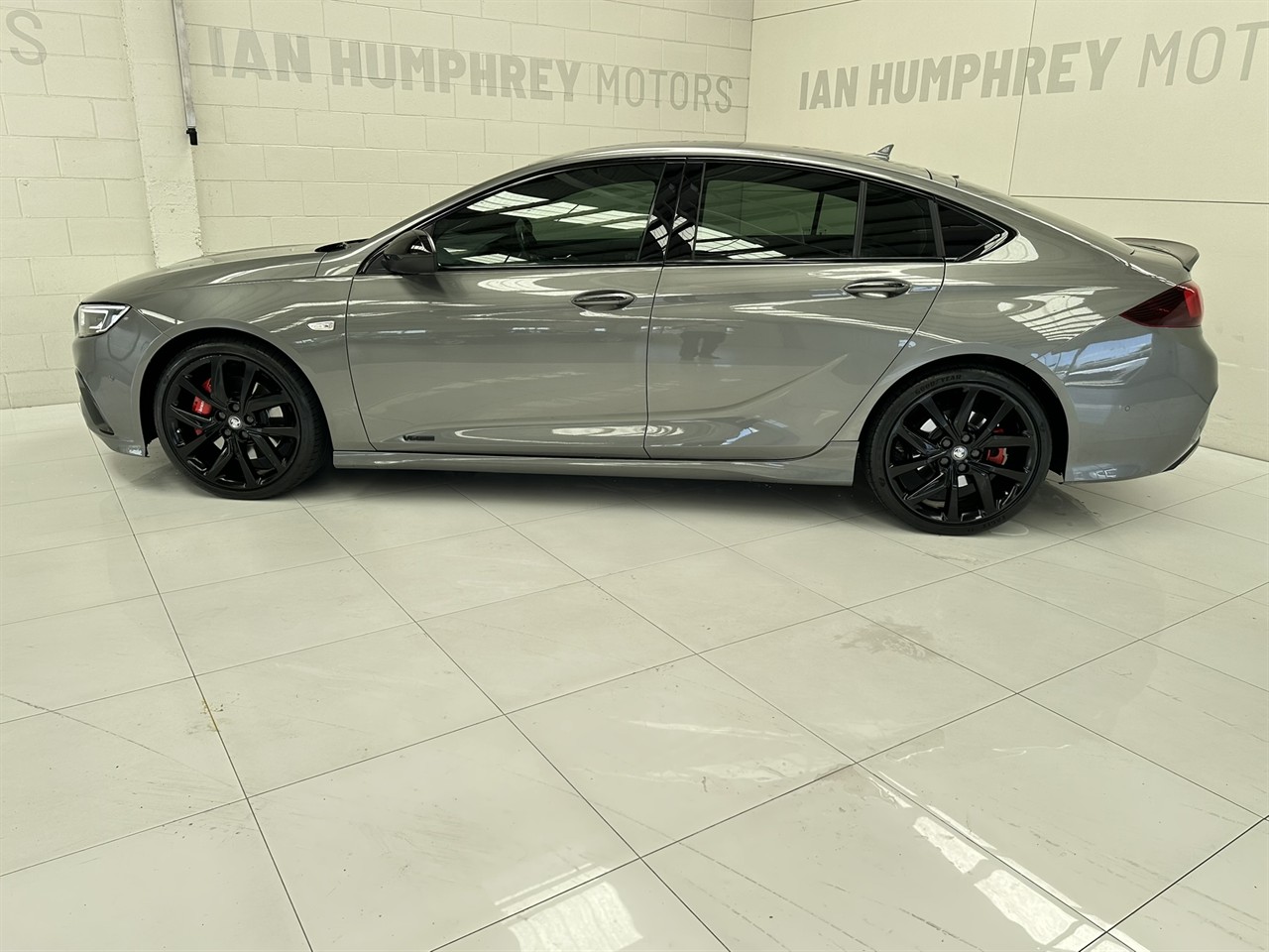 2020 Holden Commodore