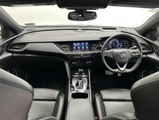 2020 Holden Commodore - Thumbnail