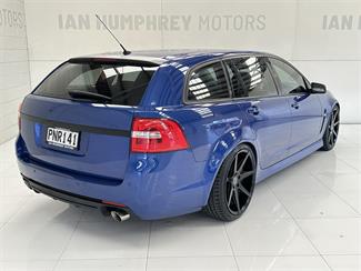 2016 Holden Commodore - Thumbnail