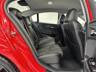 2018 Holden Commodore - Thumbnail