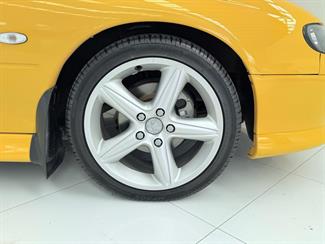 2003 Holden Monaro - Thumbnail