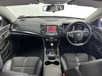 2017 Holden Commodore - Thumbnail
