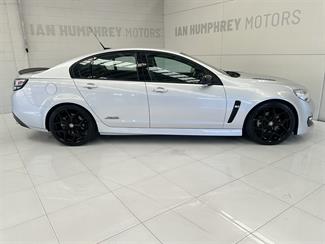 2016 Holden Commodore - Thumbnail