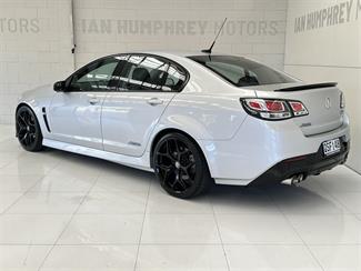 2016 Holden Commodore - Thumbnail