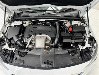 2019 Holden Commodore - Thumbnail