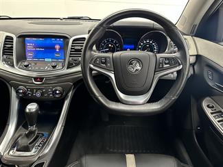 2016 Holden Commodore - Thumbnail