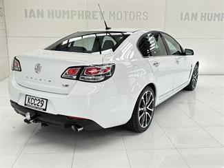 2016 Holden Commodore - Thumbnail