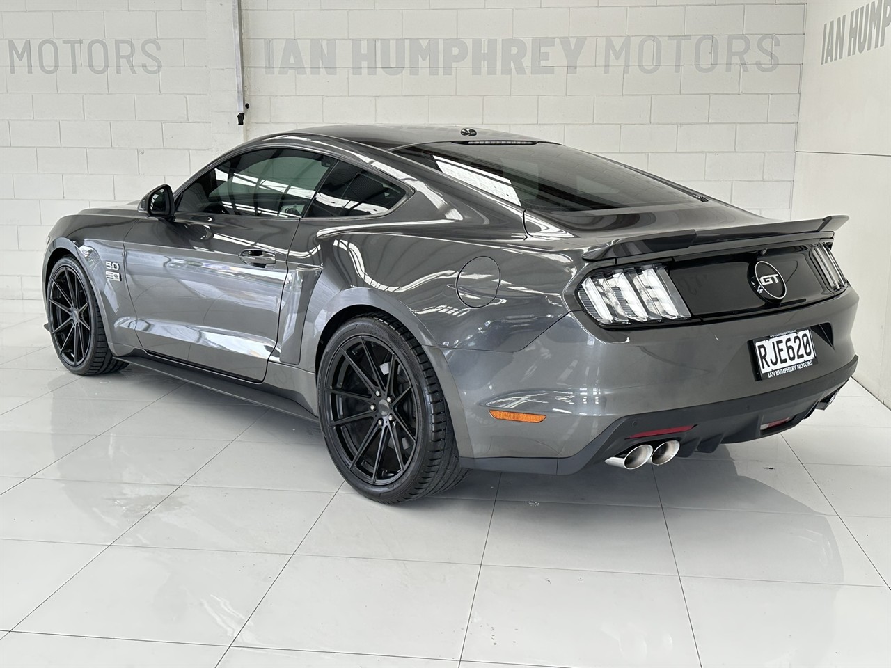 2017 Ford Mustang