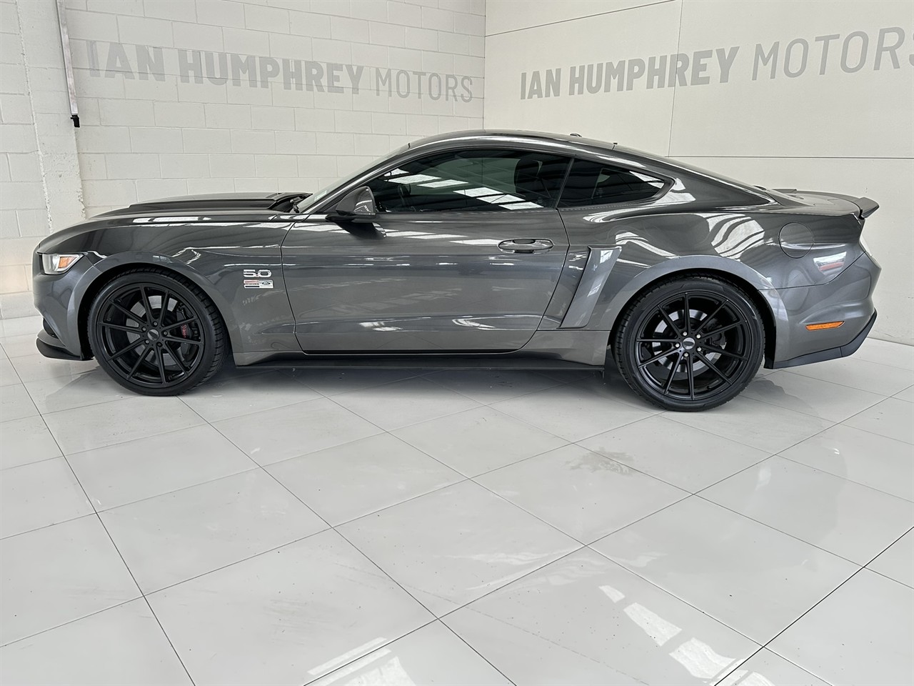 2017 Ford Mustang