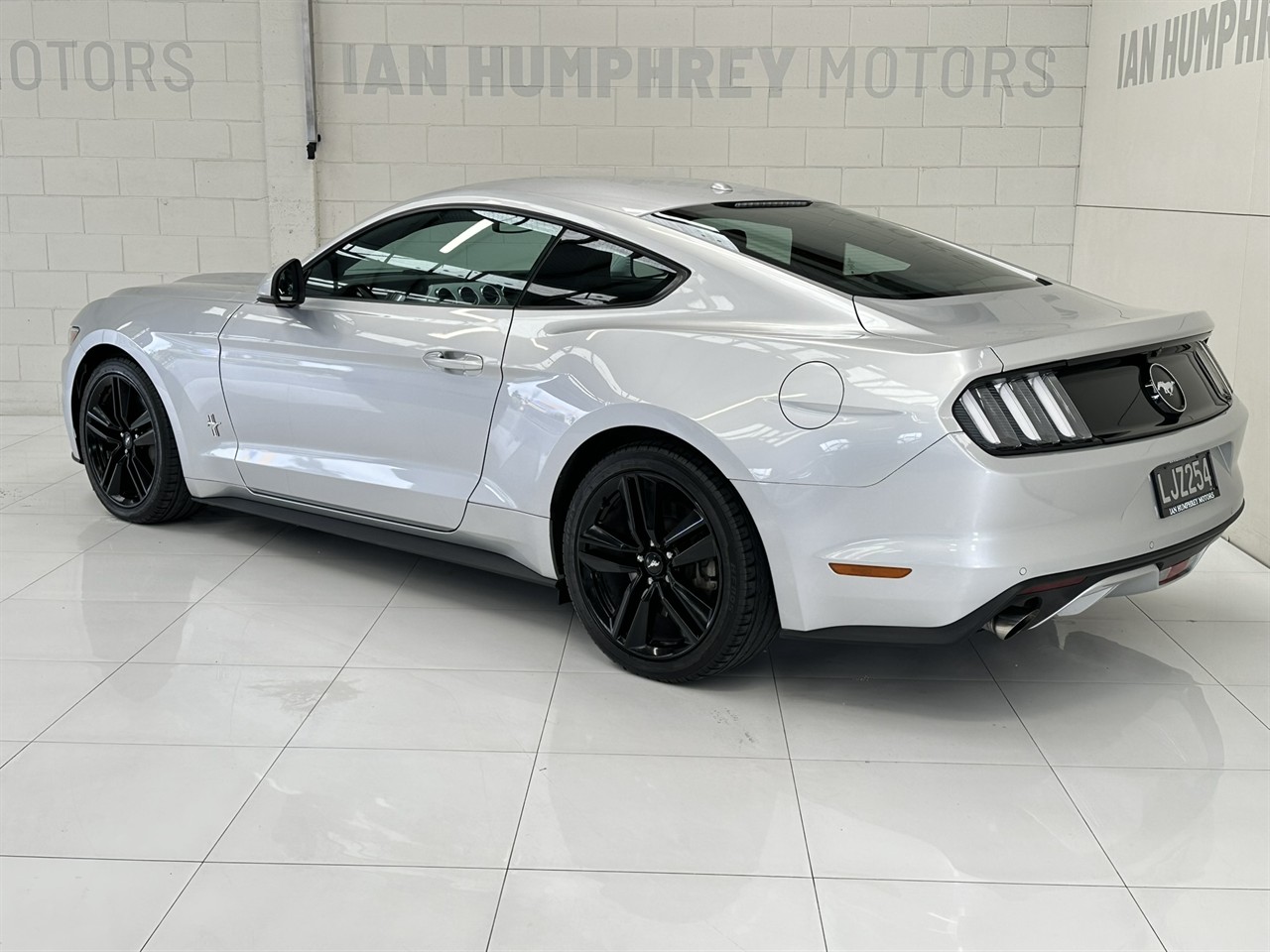 2018 Ford Mustang