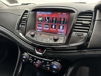 2015 Holden Commodore - Thumbnail