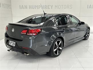 2017 Holden Commodore - Thumbnail