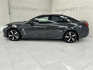 2017 Holden Commodore - Thumbnail