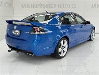 2009 Holden Commodore - Thumbnail