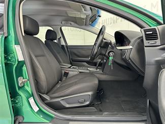 2010 Holden Commodore - Thumbnail