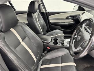 2014 Holden Commodore - Thumbnail