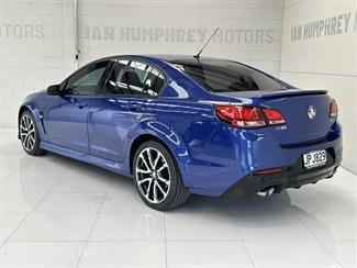 2016 Holden Commodore - Thumbnail