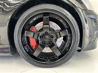 2009 Holden HSV - Thumbnail
