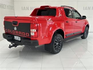2017 Holden Colorado - Thumbnail