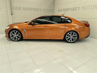 2017 Holden Commodore - Thumbnail