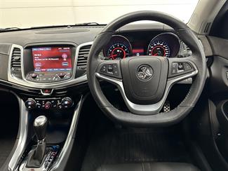 2018 Holden Commodore - Thumbnail