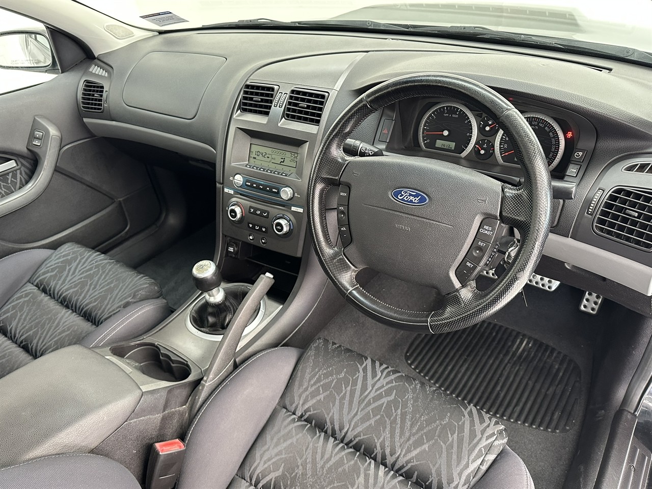 2005 Ford Falcon